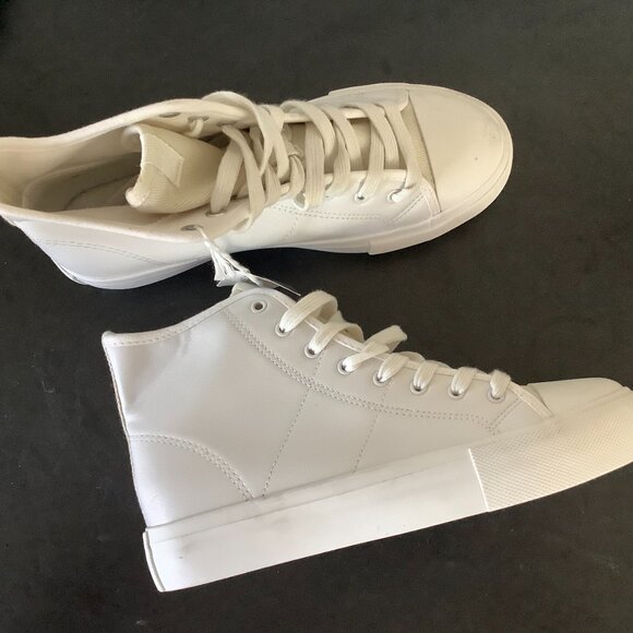 American Eagle White Sneakers Ankle Sz 9 NWT - Picture 6 of 12